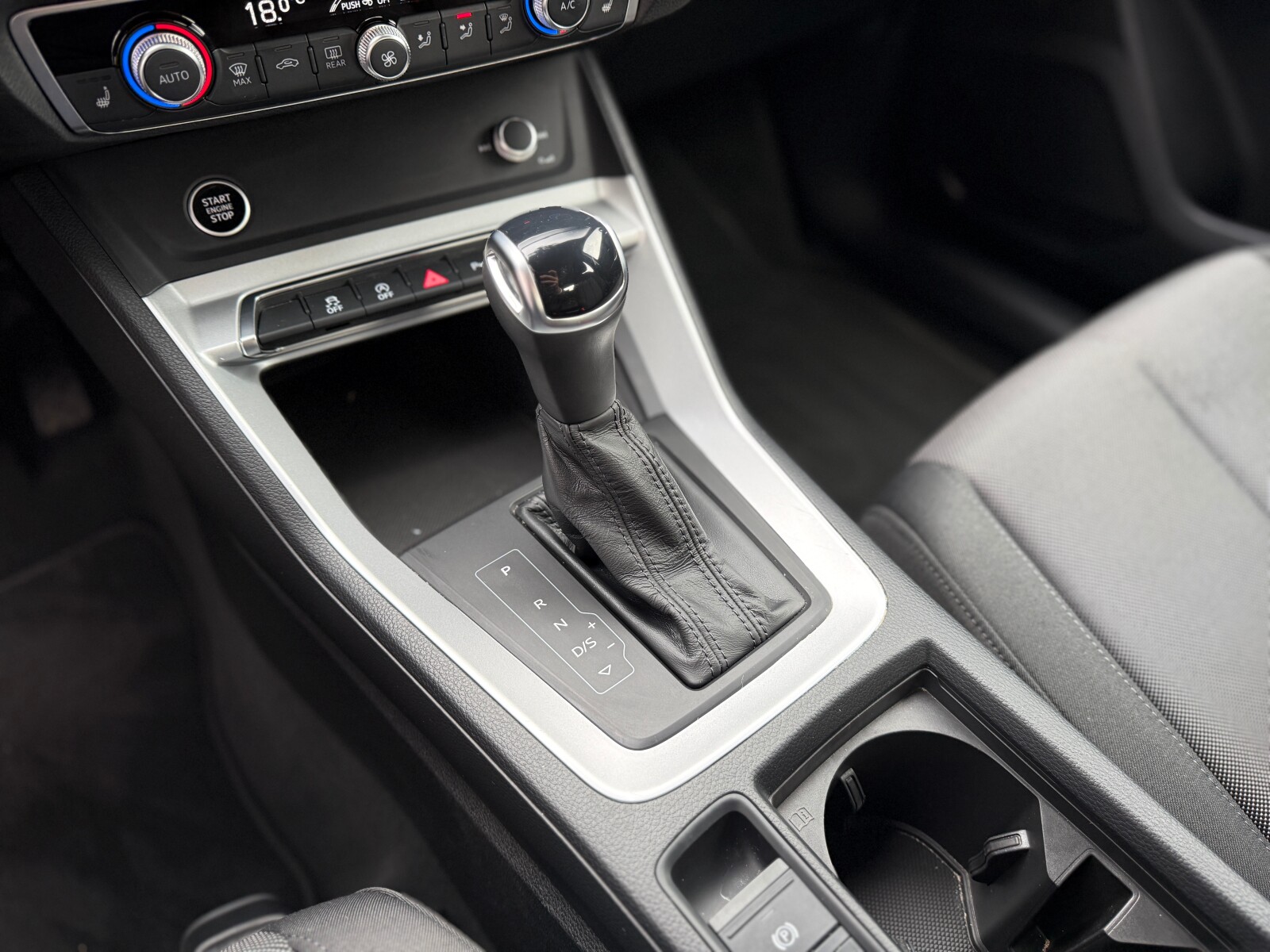 Audi Q3 - zdjęcie 22