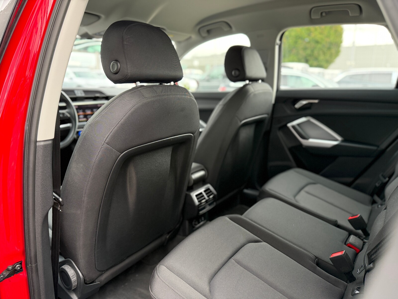 Audi Q3 - zdjęcie 10