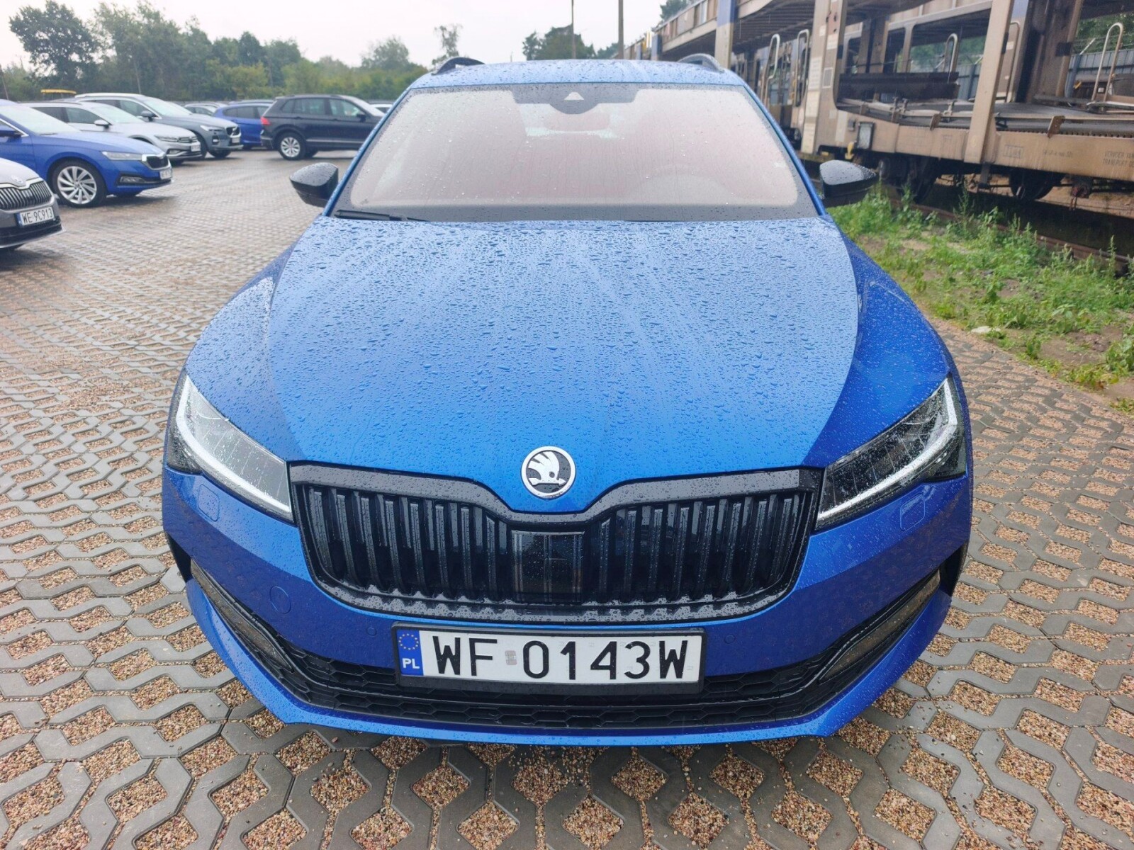 Škoda Superb Combi - zdjęcie 2