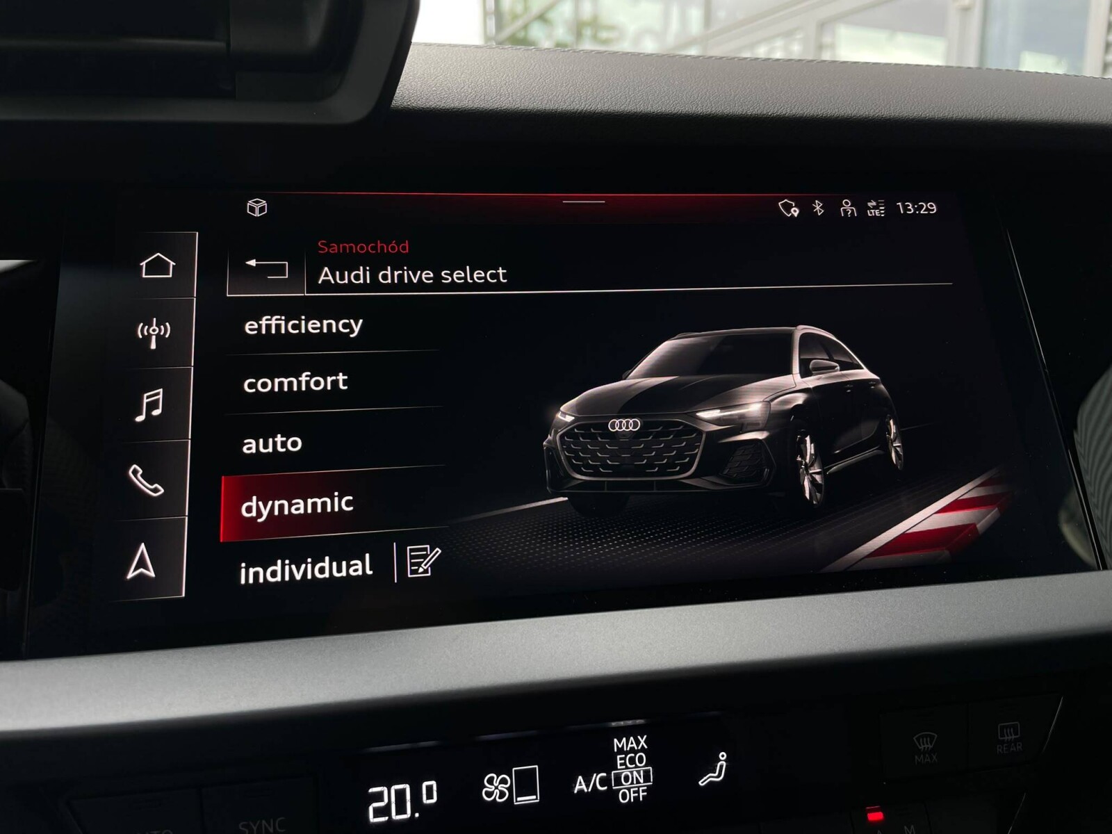 Audi A3 Sportback - zdjęcie 23