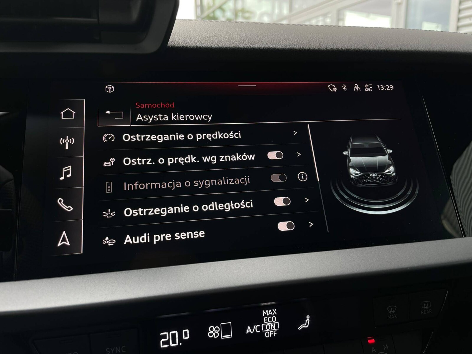 Audi A3 Sportback - zdjęcie 24