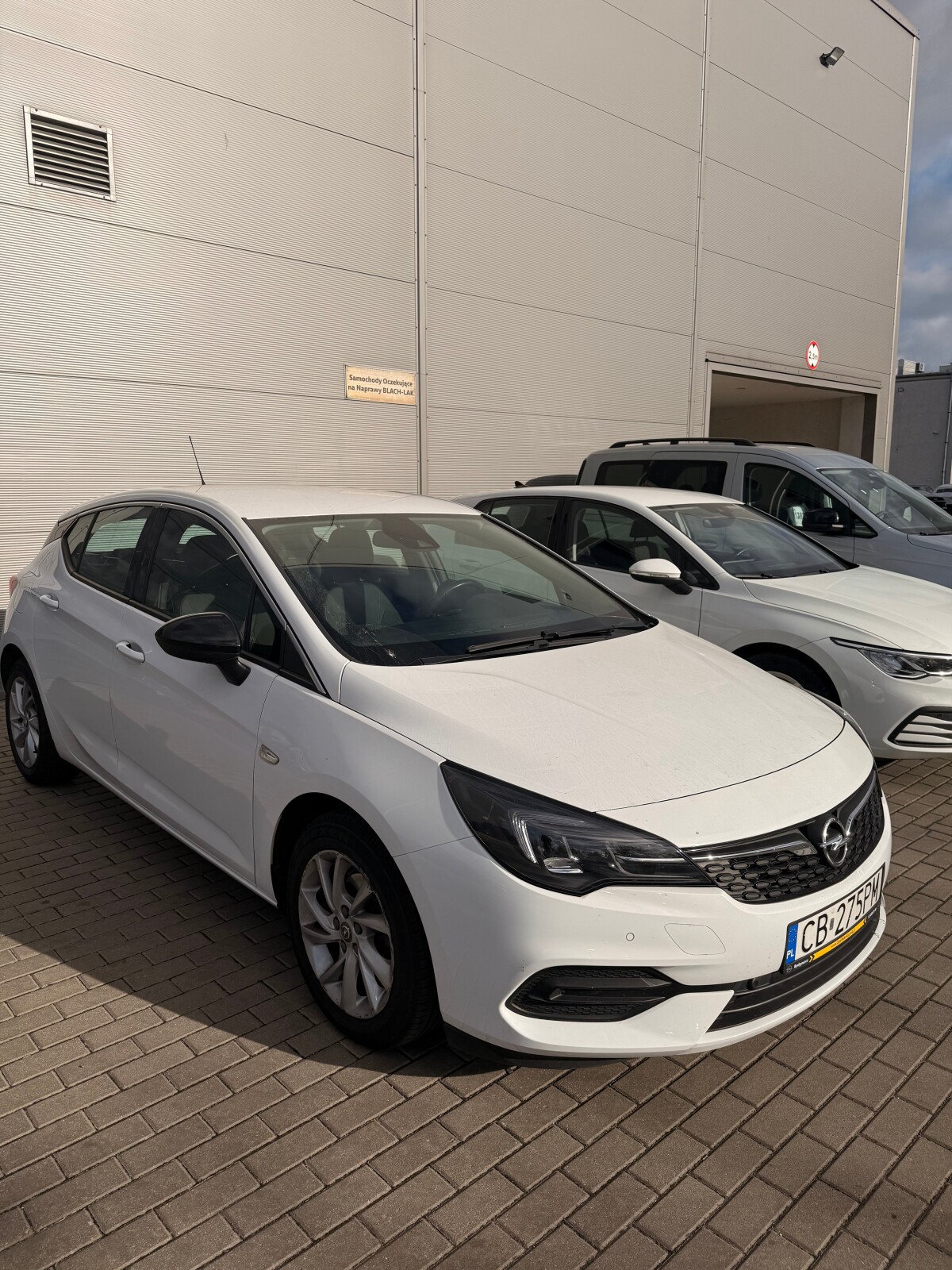 Opel Astra - zdjęcie 2