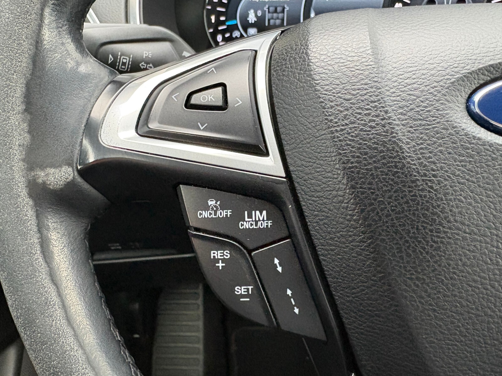Ford S-MAX - zdjęcie 23