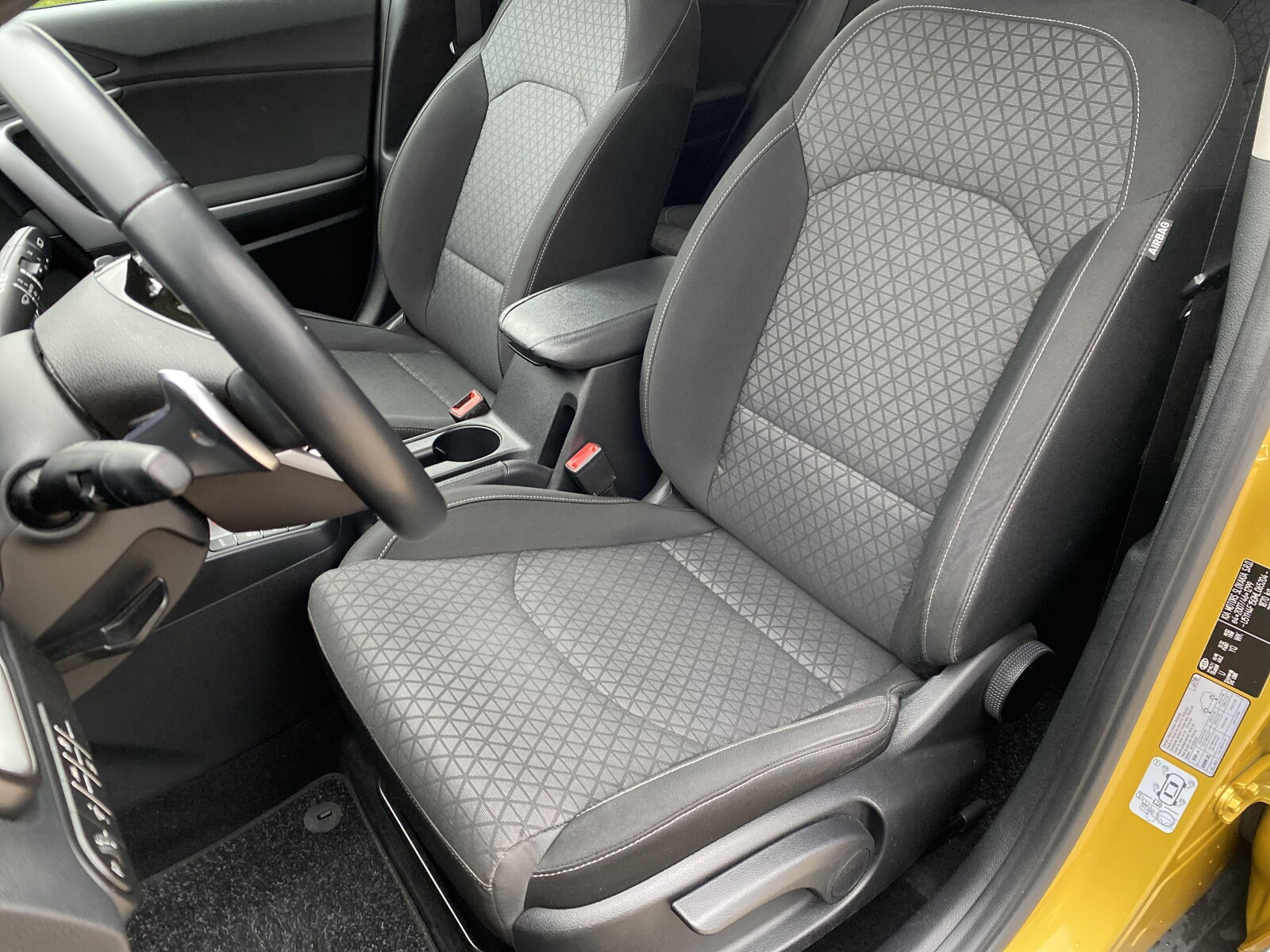 Kia XCeed - zdjęcie 9