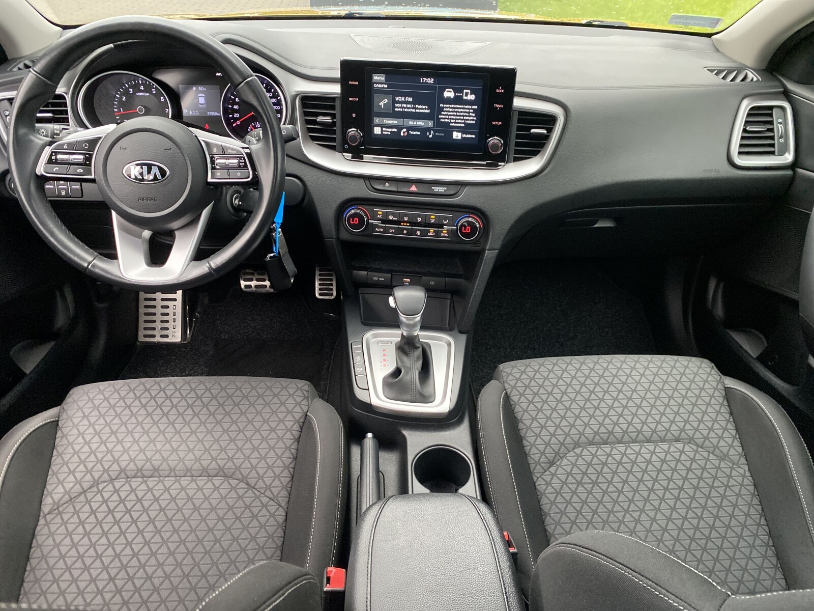 Kia XCeed - zdjęcie 11
