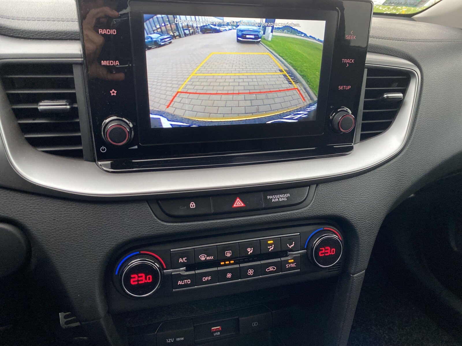 Kia XCeed - zdjęcie 21