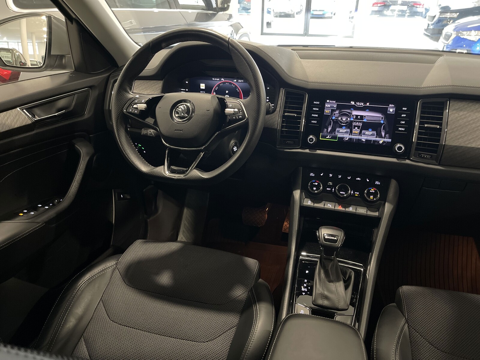 Škoda Kodiaq - zdjęcie 14