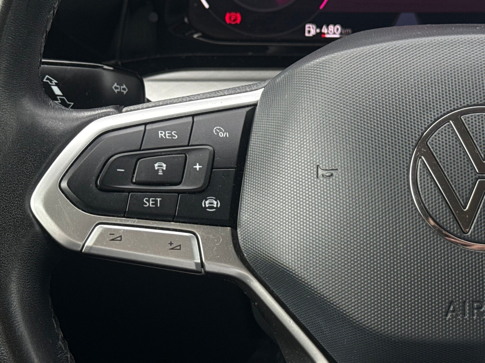 Volkswagen Golf - zdjęcie 15