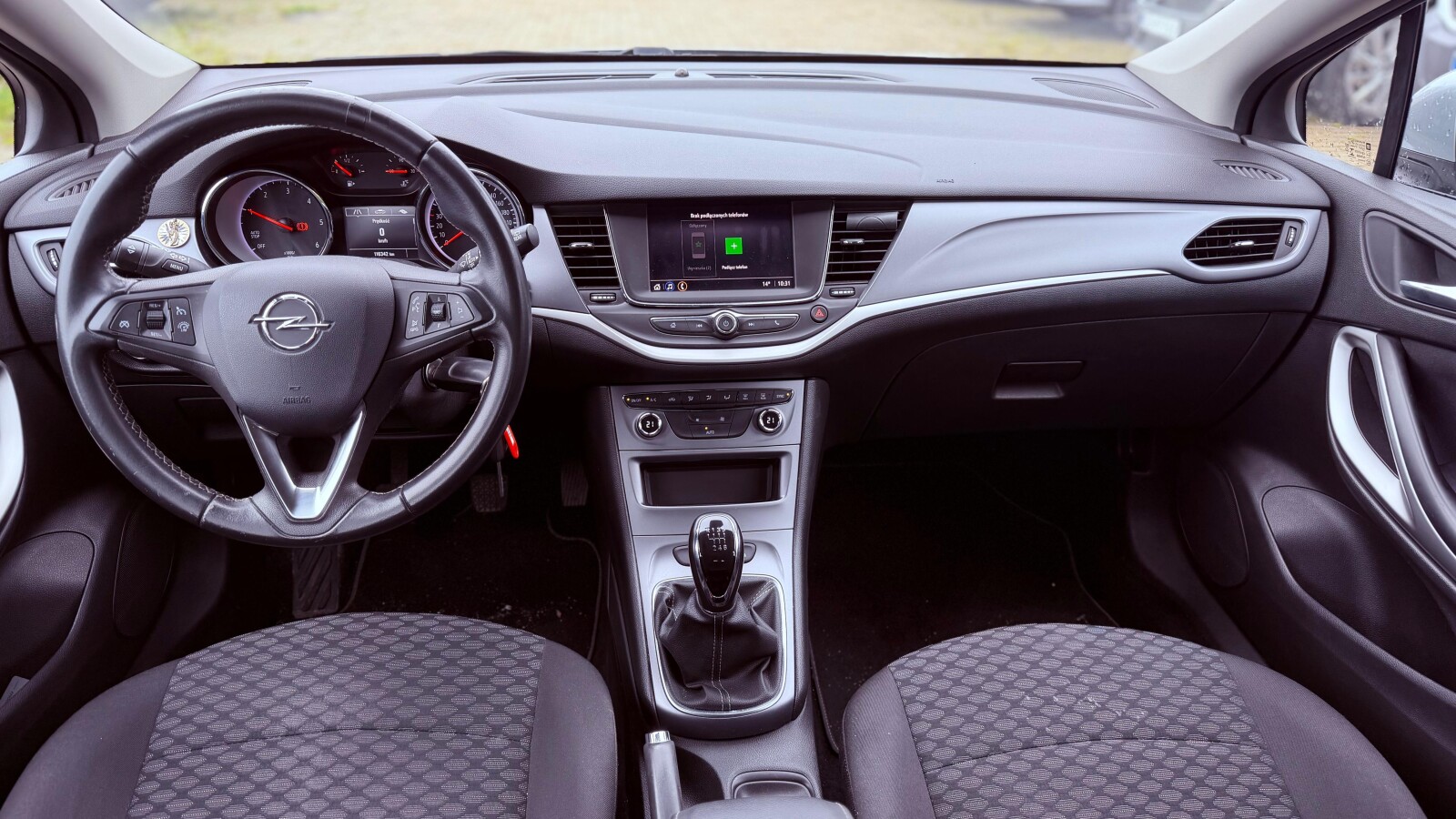 Opel Astra - zdjęcie 7