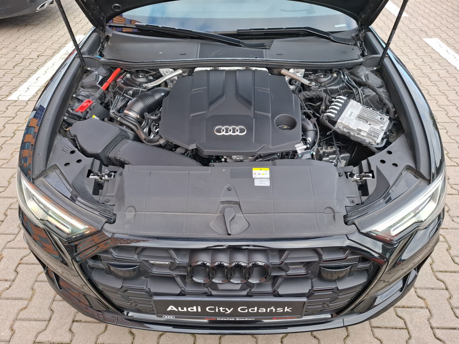 Audi A6 Avant - zdjęcie 17