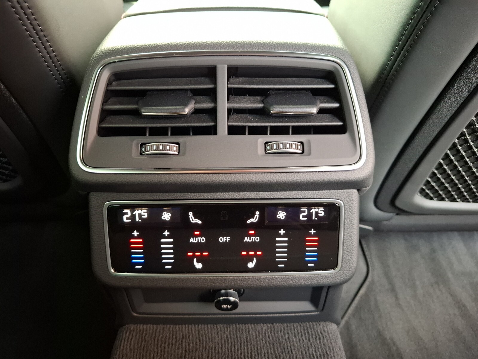 Audi A6 Avant - zdjęcie 19