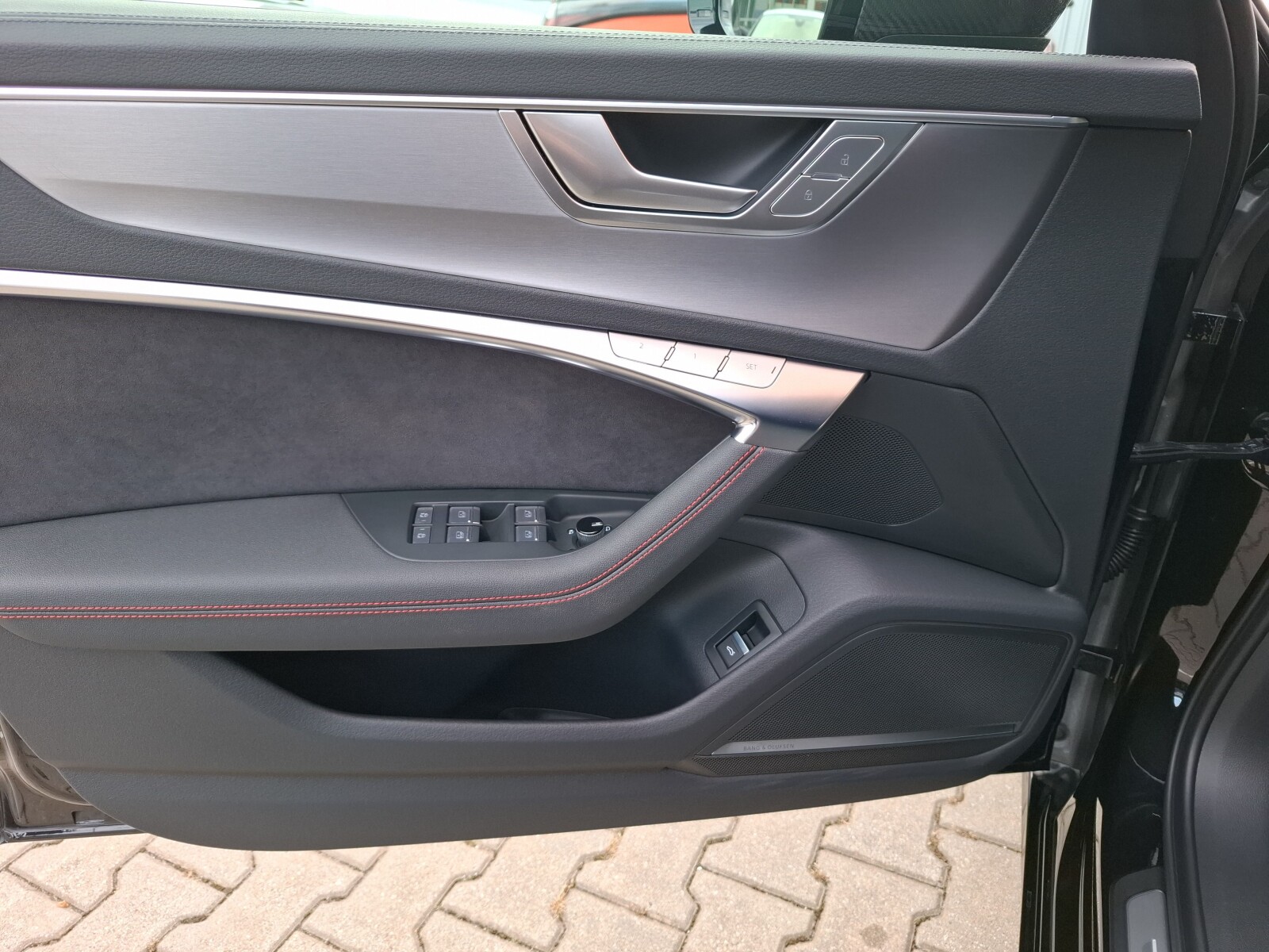 Audi A6 Avant - zdjęcie 22