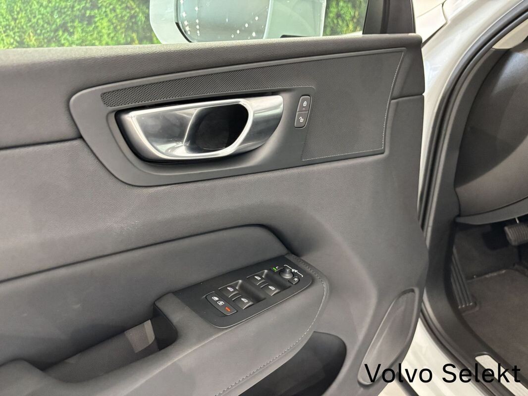 Volvo XC 60 - zdjęcie 3