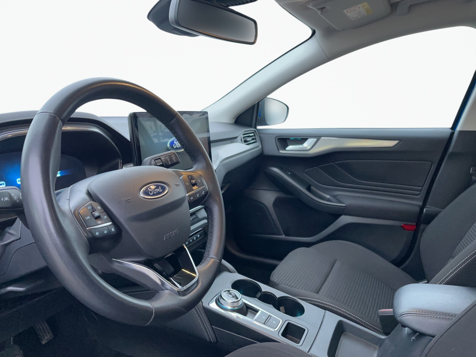 Ford Focus - zdjęcie 9