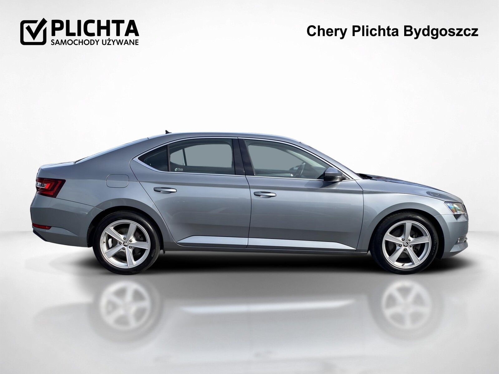 Škoda Superb - zdjęcie 6