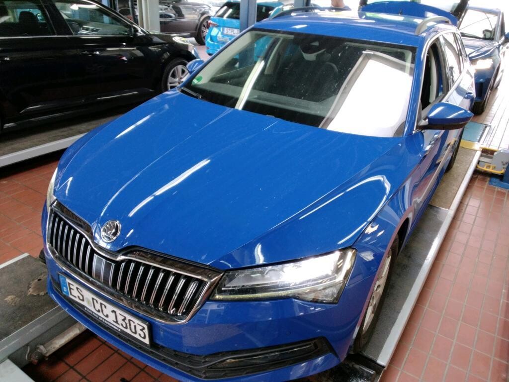 Škoda Superb - zdjęcie 1
