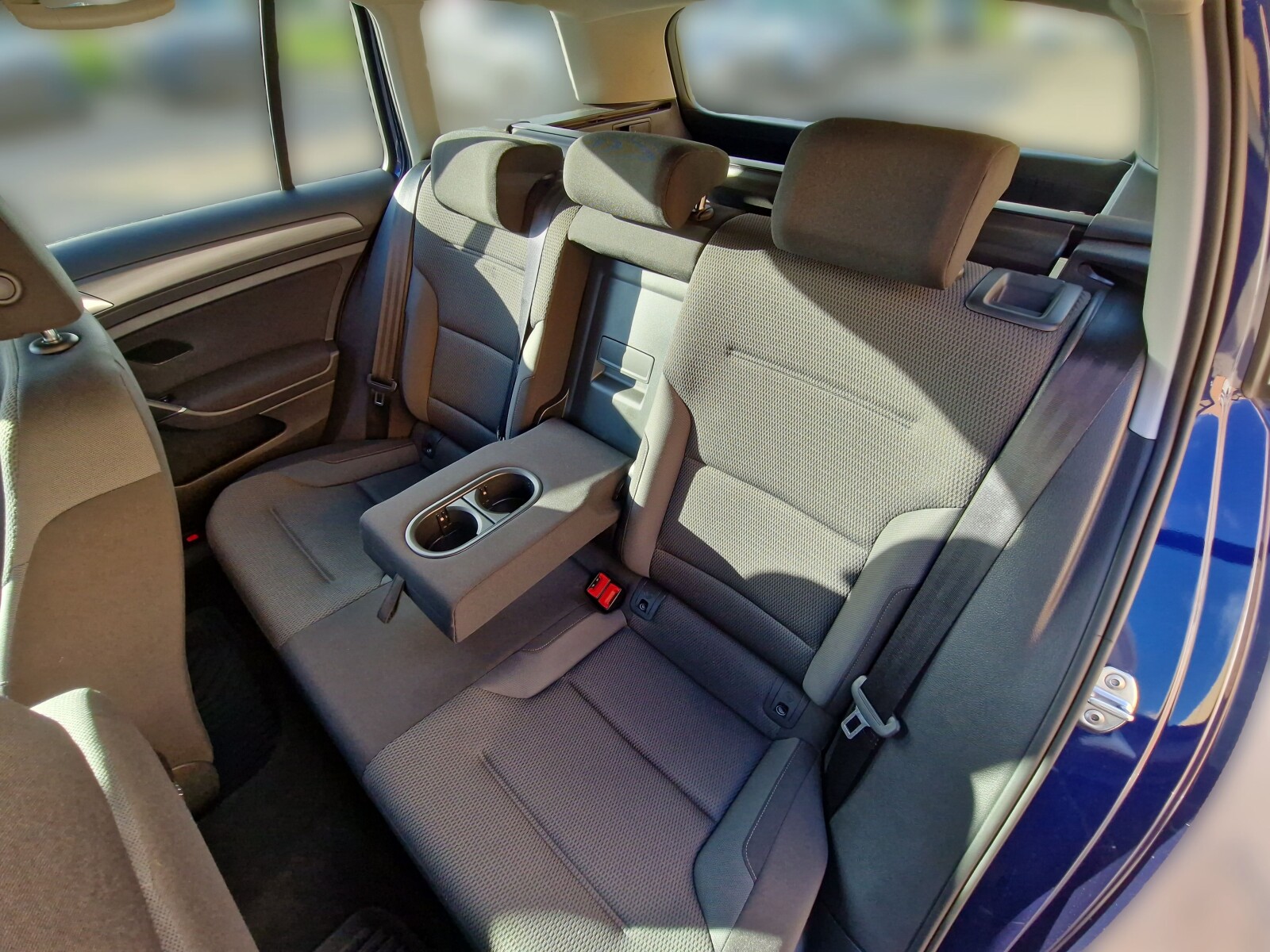Volkswagen Golf Variant - zdjęcie 12