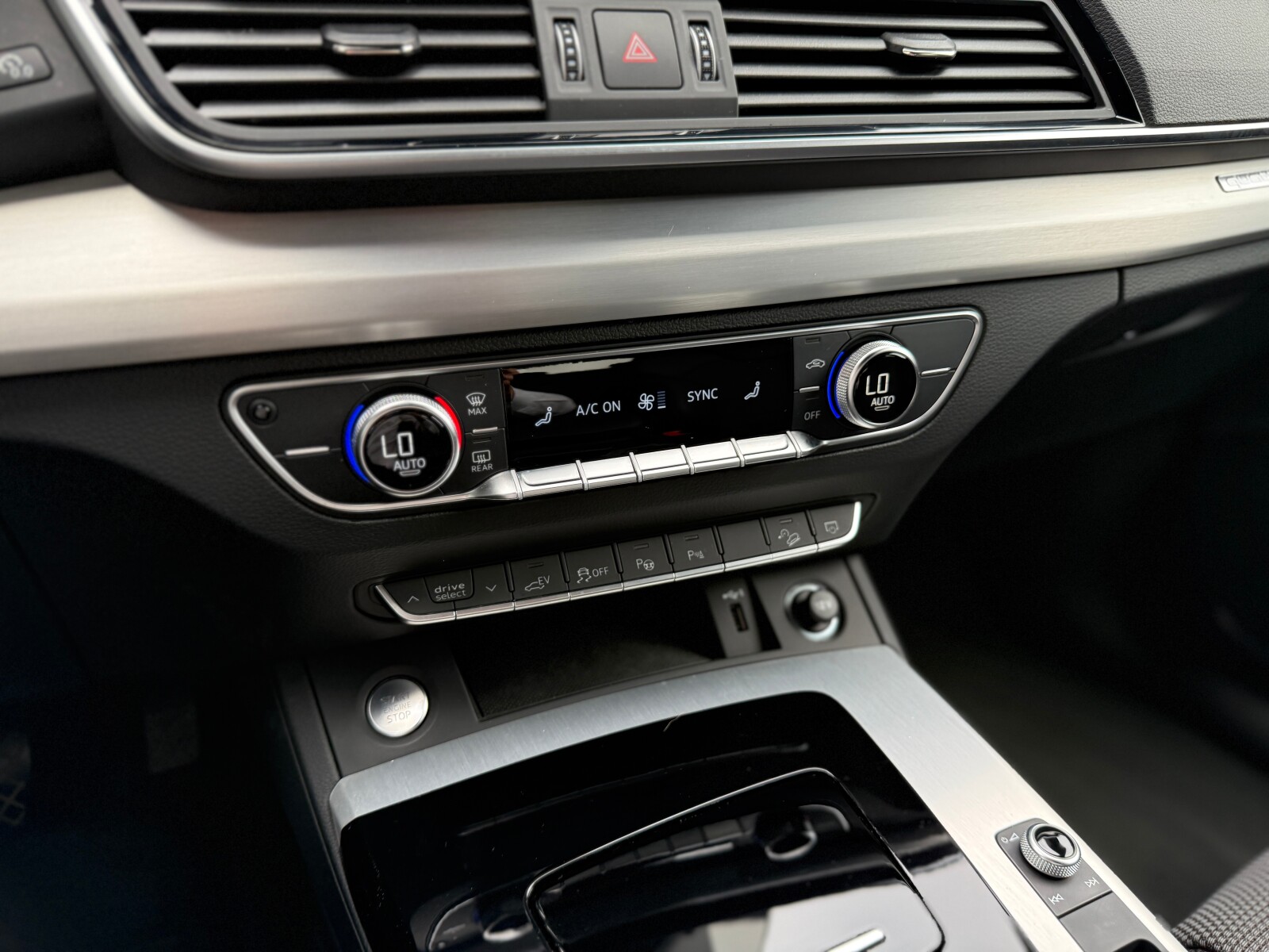 Audi Q5 Sportback TFSI e - zdjęcie 23