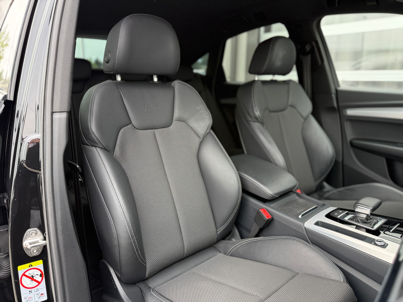 Audi Q5 Sportback TFSI e - zdjęcie 20
