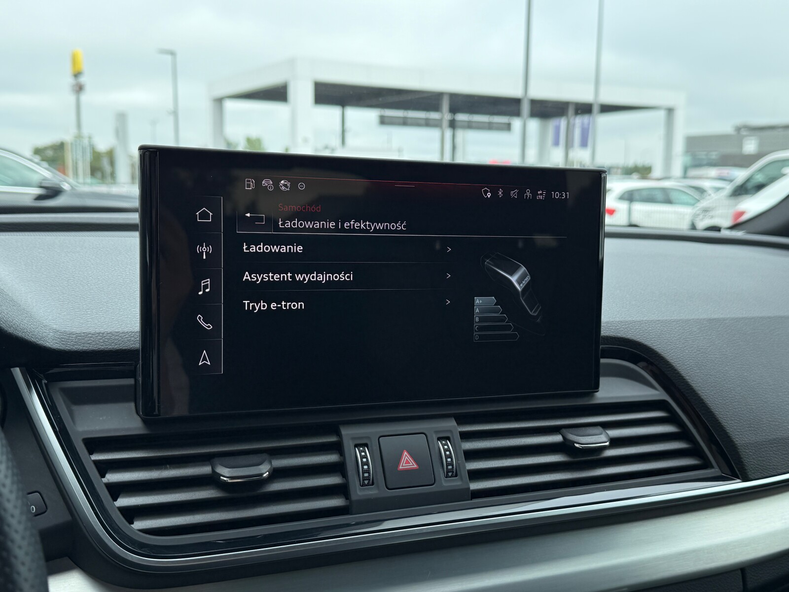 Audi Q5 Sportback TFSI e - zdjęcie 32