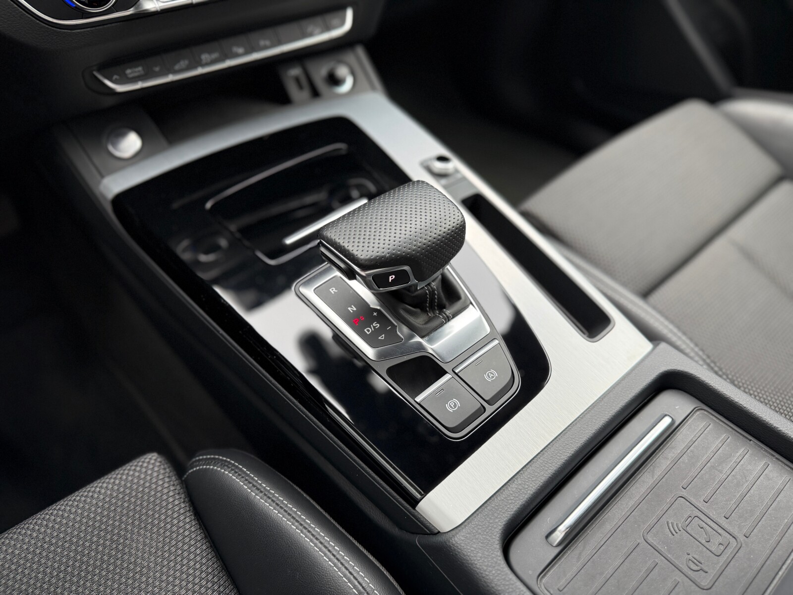 Audi Q5 Sportback TFSI e - zdjęcie 22