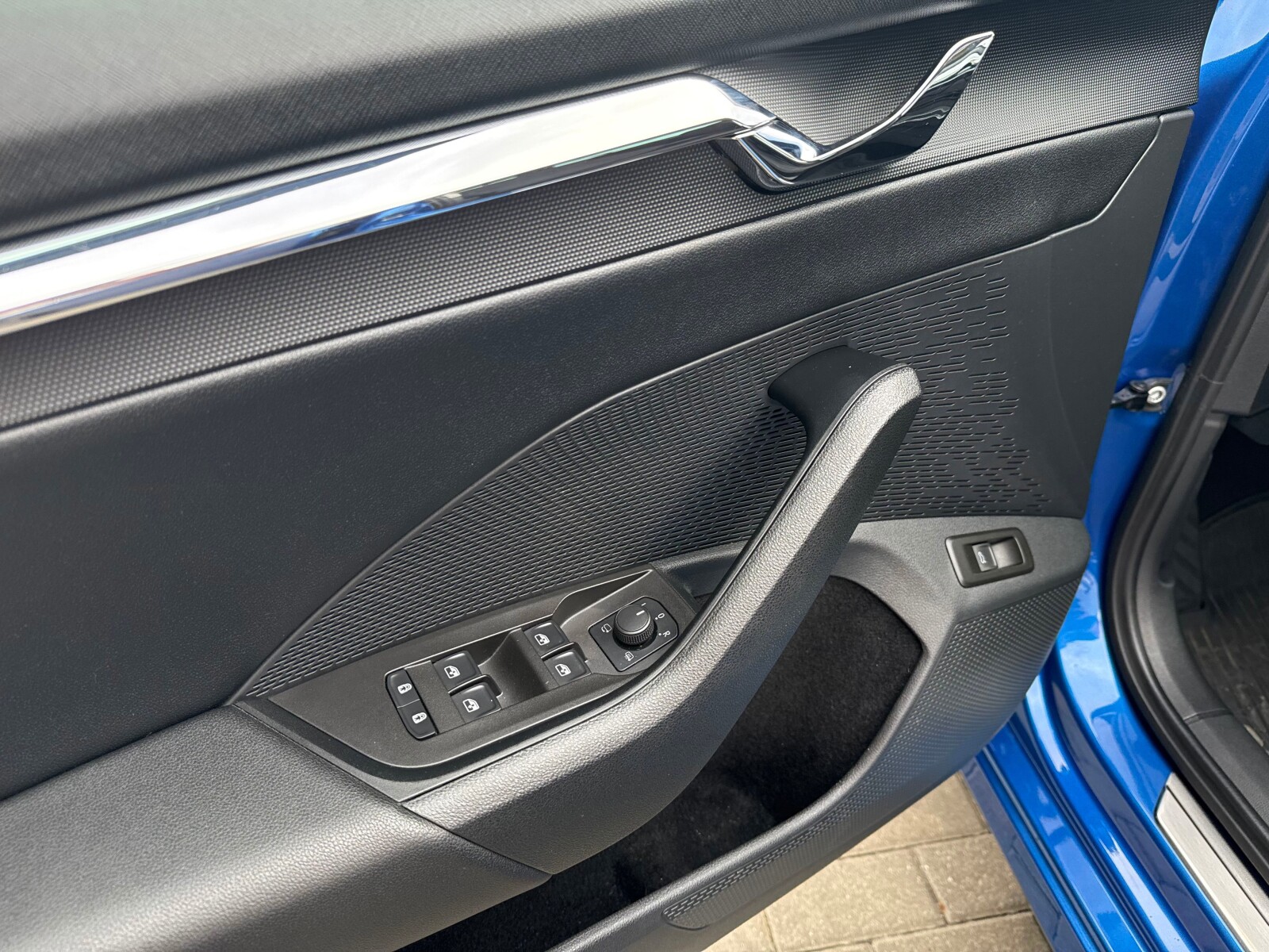 Škoda Octavia Combi - zdjęcie 10