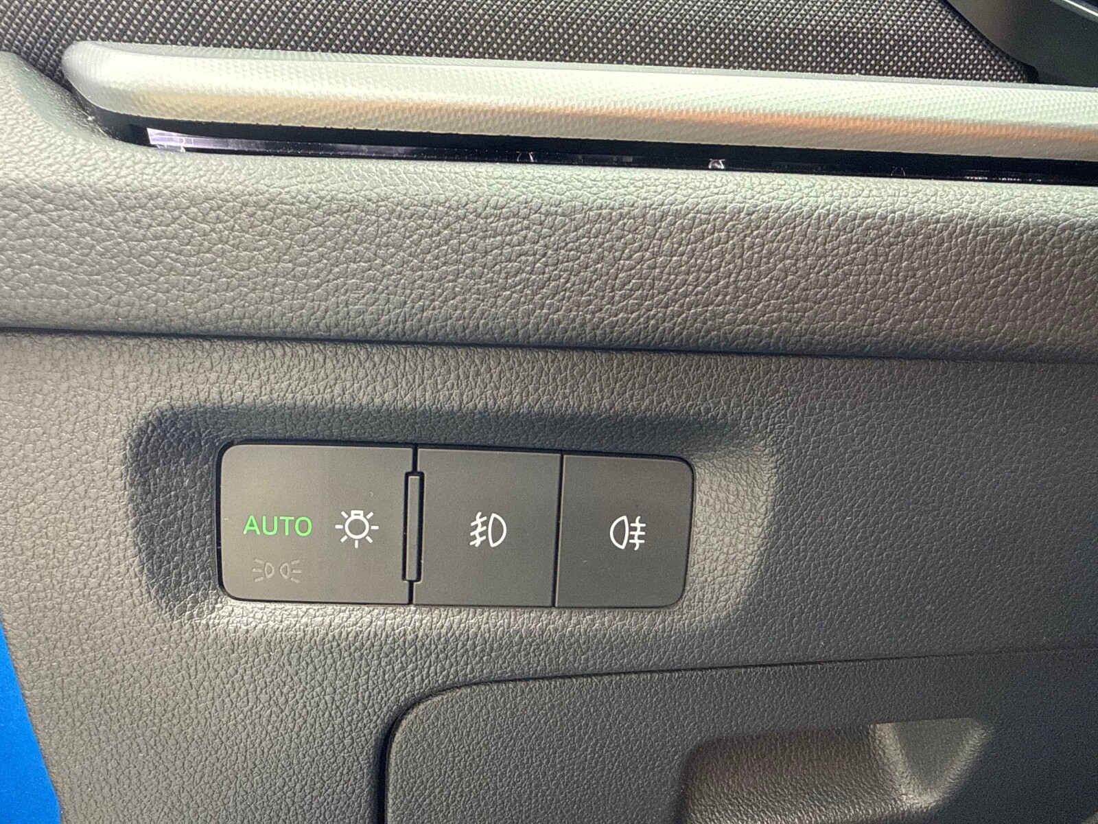 Škoda Octavia Combi - zdjęcie 11