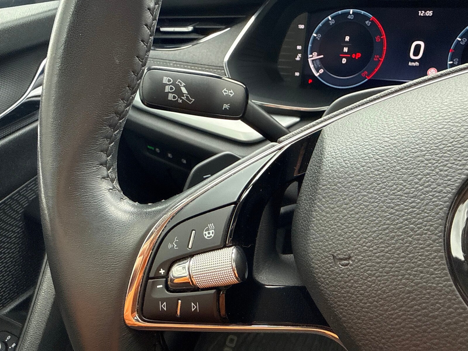 Škoda Octavia Combi - zdjęcie 17