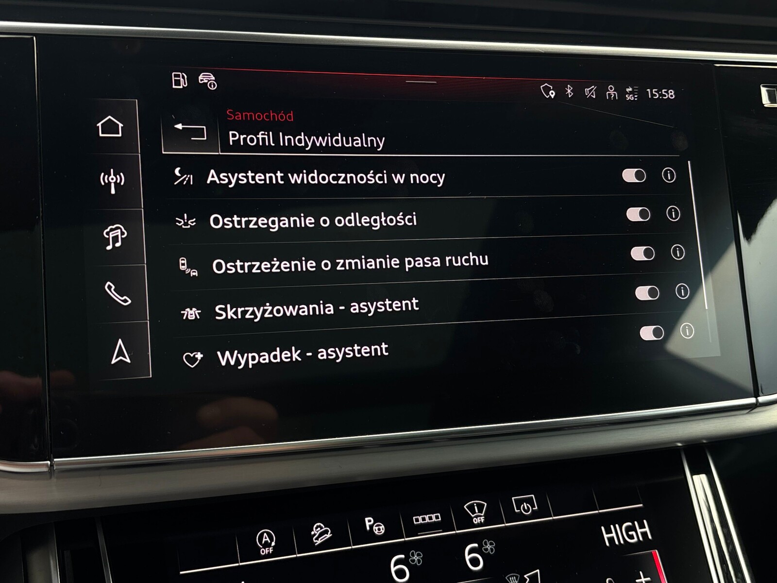 Audi Q8 - zdjęcie 31