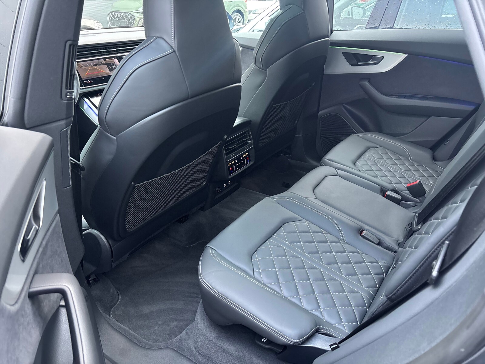 Audi Q8 - zdjęcie 34