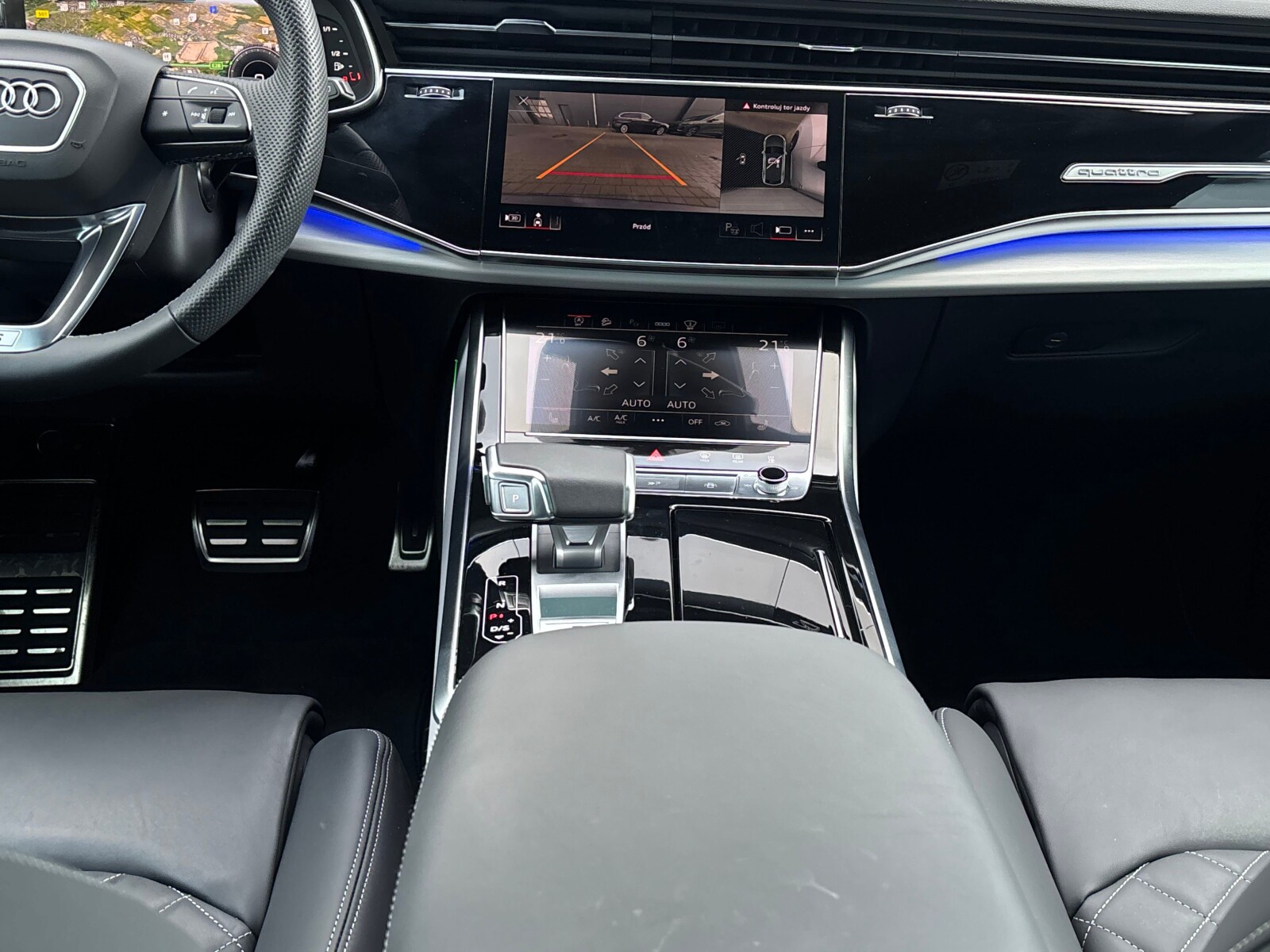 Audi Q8 - zdjęcie 37