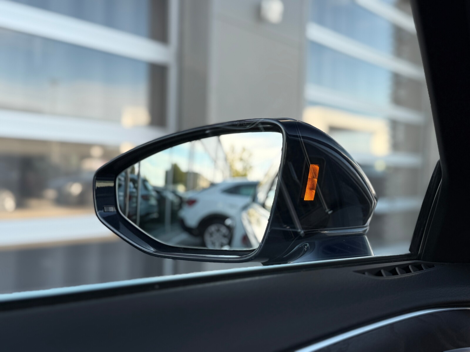 Audi A8 - zdjęcie 39