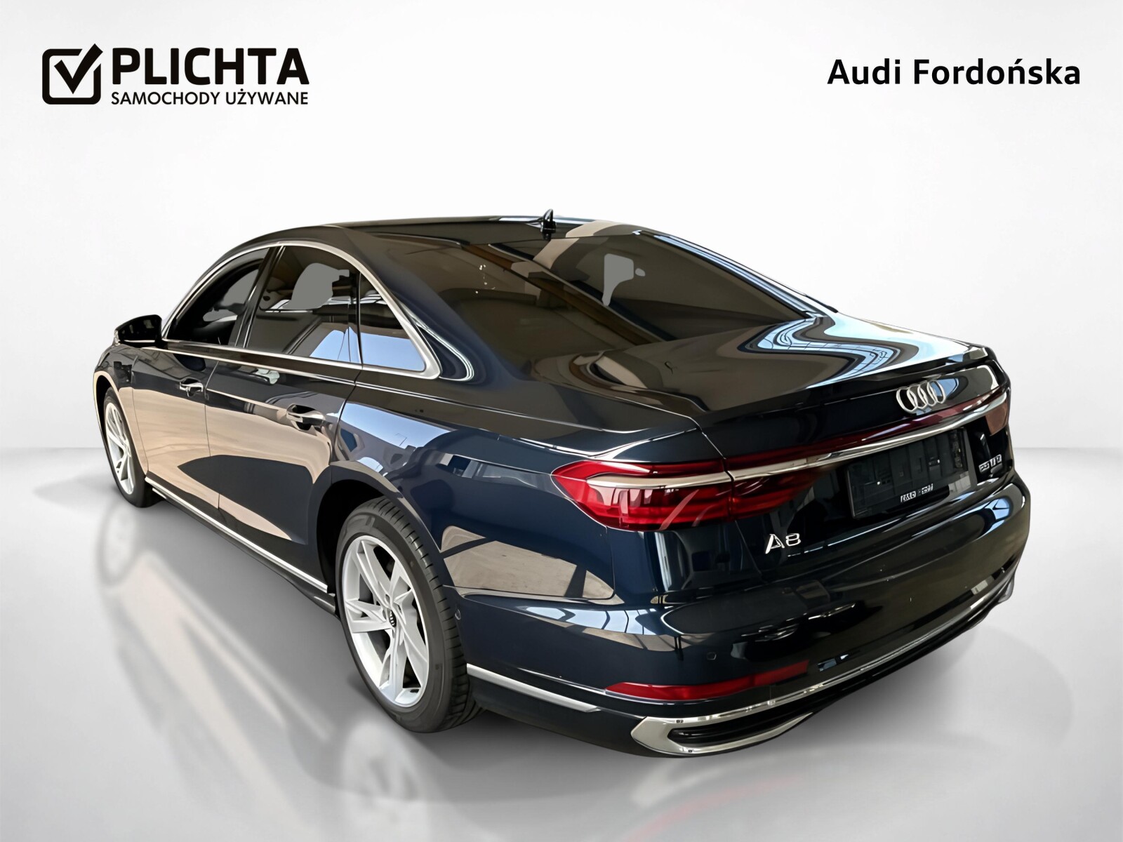 Audi A8 - zdjęcie 2