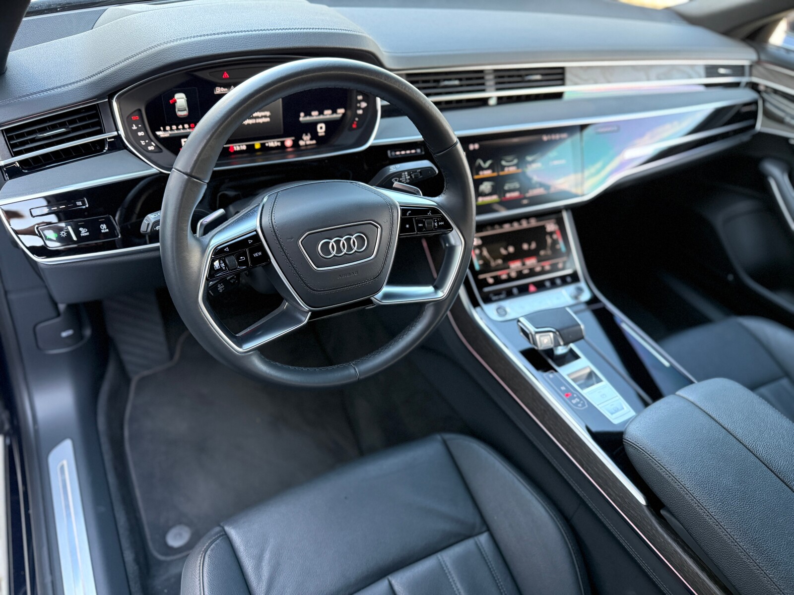 Audi A8 - zdjęcie 20