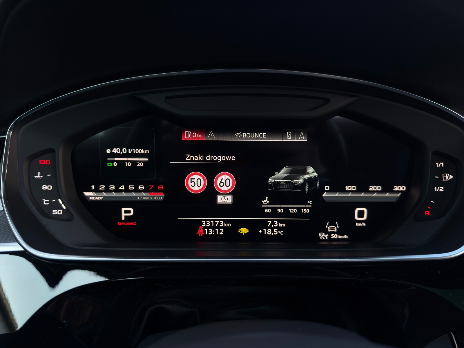 Audi A8 - zdjęcie 29