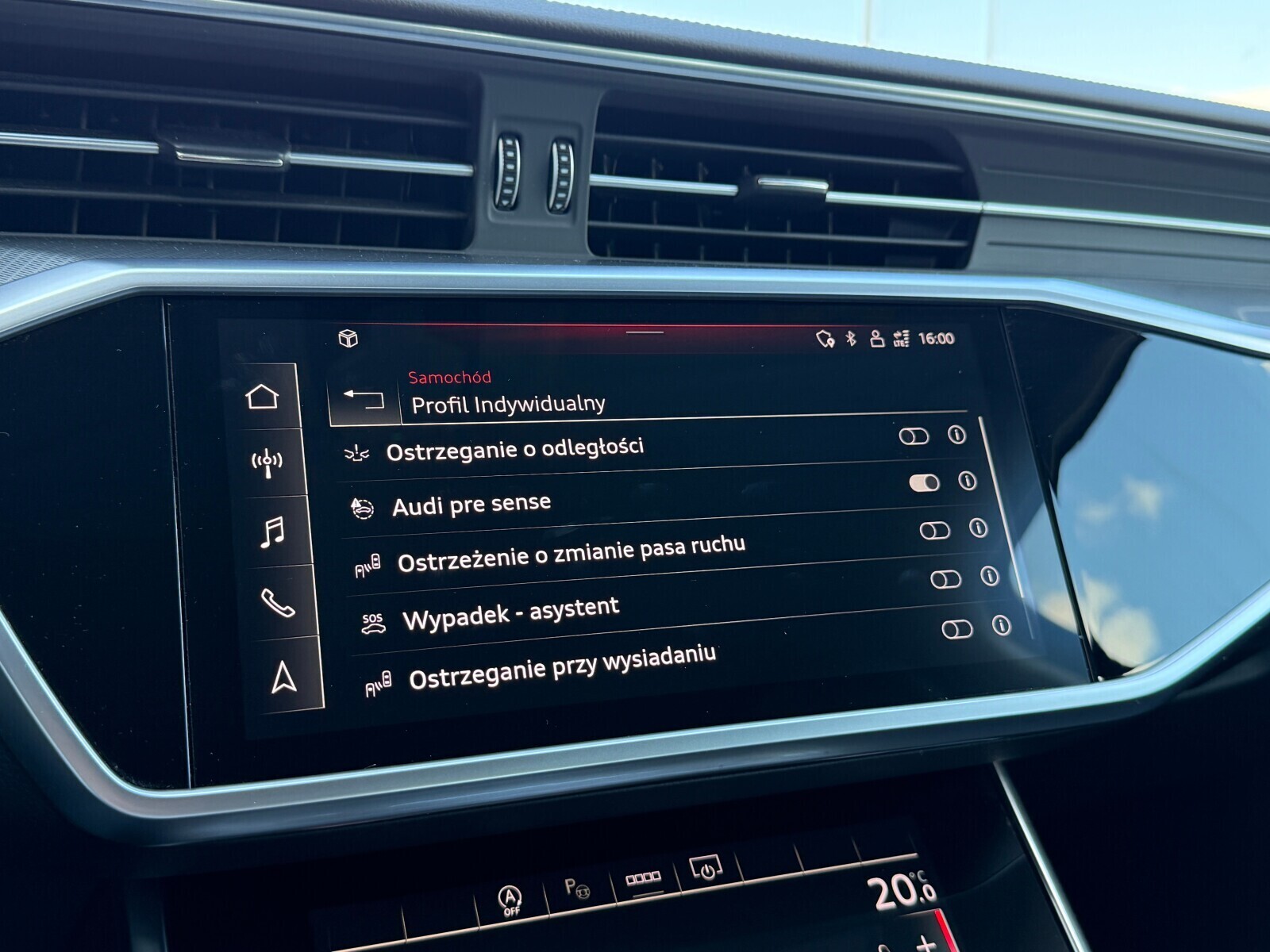 Audi A6 Avant - zdjęcie 28