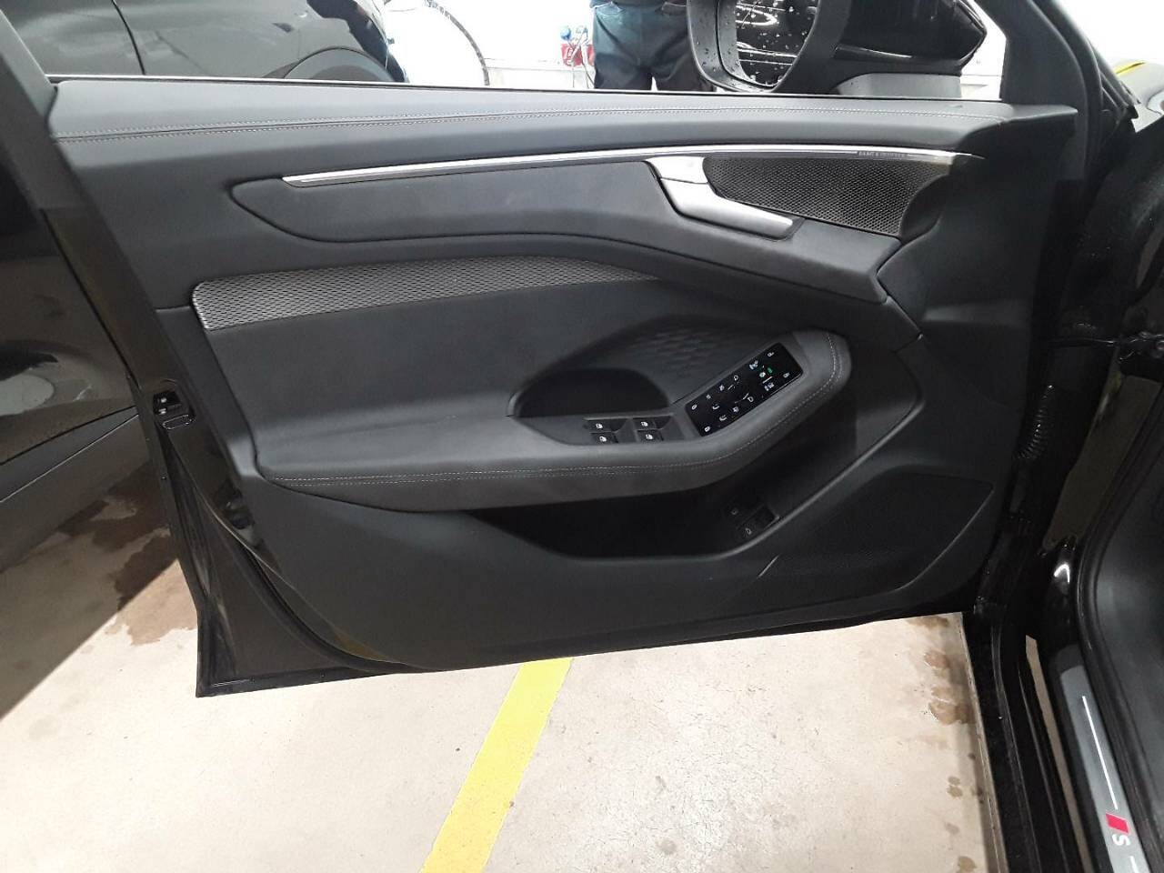 Audi A6 Avant - zdjęcie 5