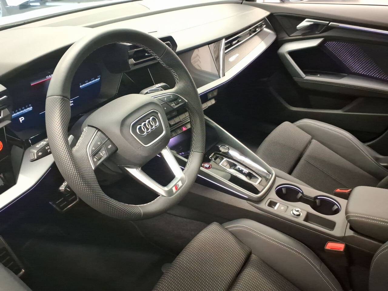 Audi S3 Sportback - zdjęcie 6