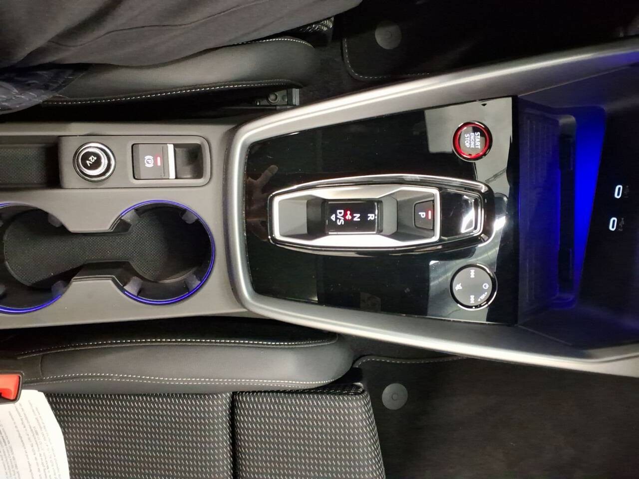 Audi S3 Sportback - zdjęcie 8