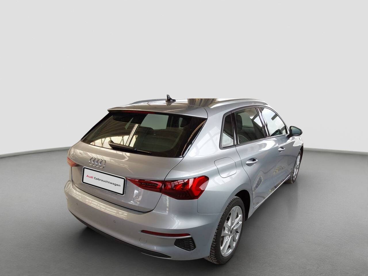 Audi A3 Sportback TFSI e - zdjęcie 2