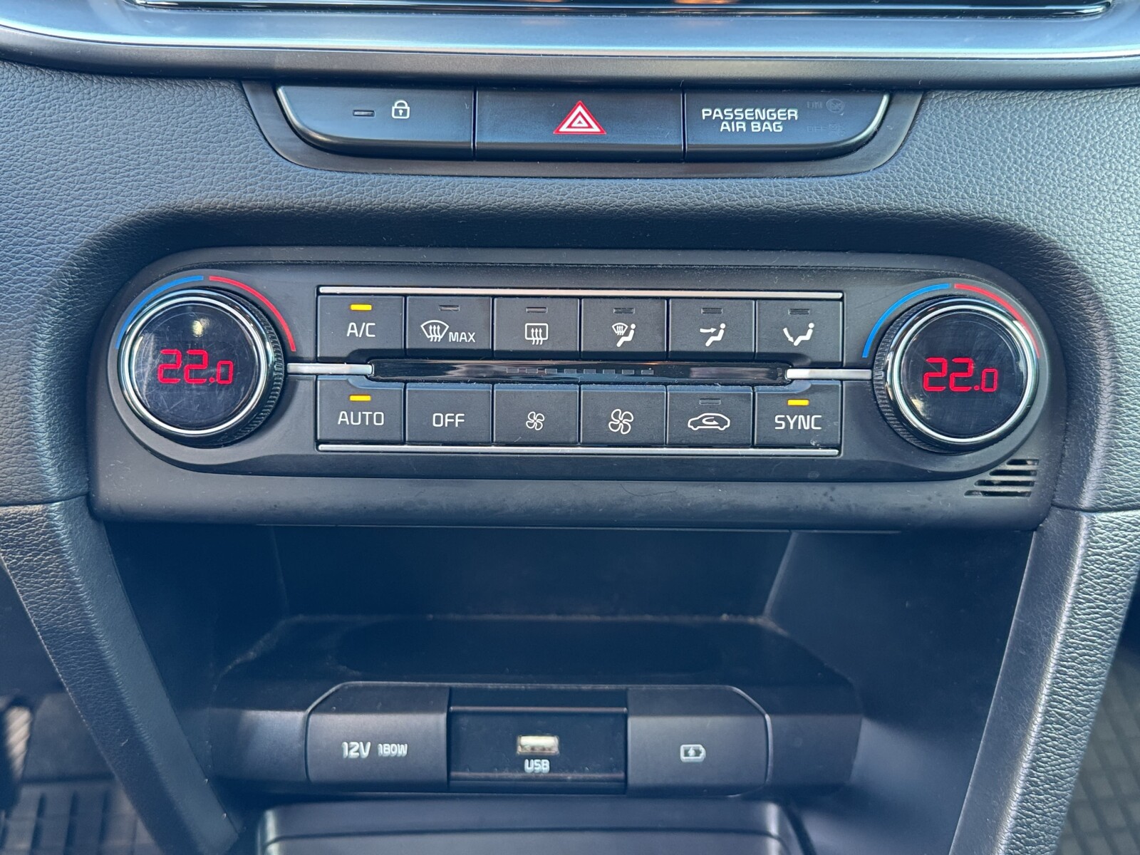 Kia XCeed - zdjęcie 19