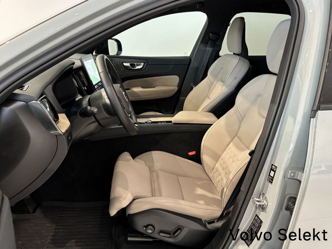 Volvo XC 60 - zdjęcie 4
