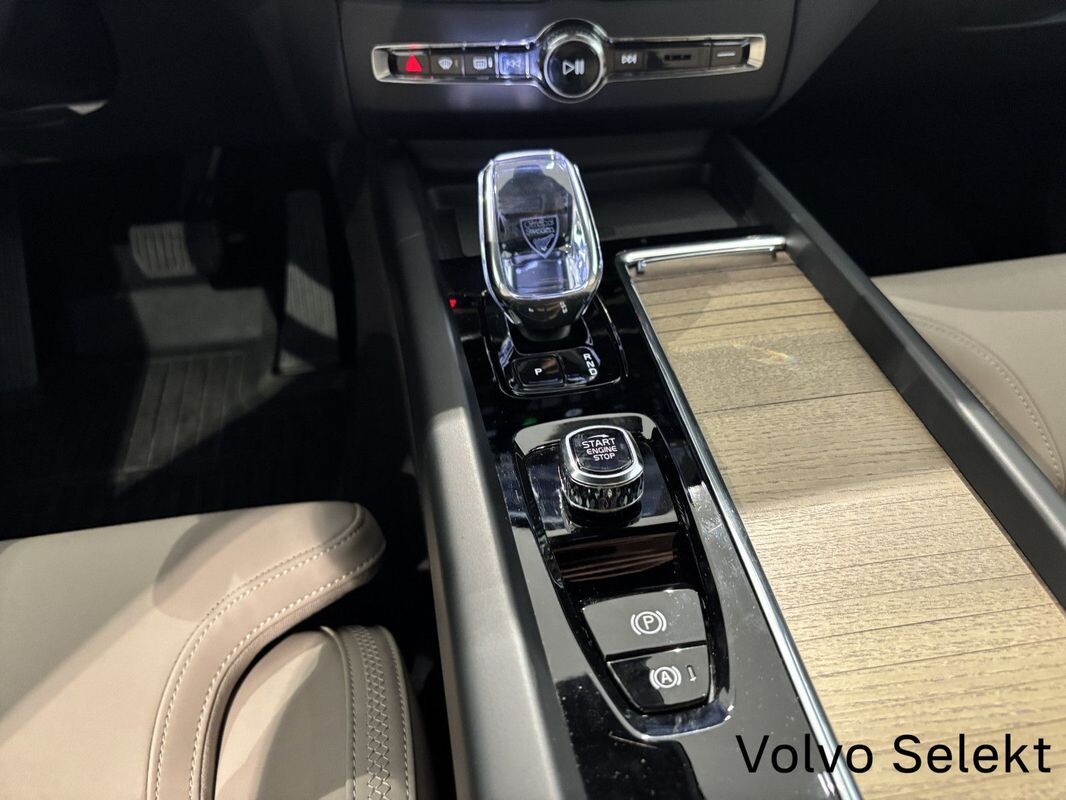 Volvo XC 60 - zdjęcie 7