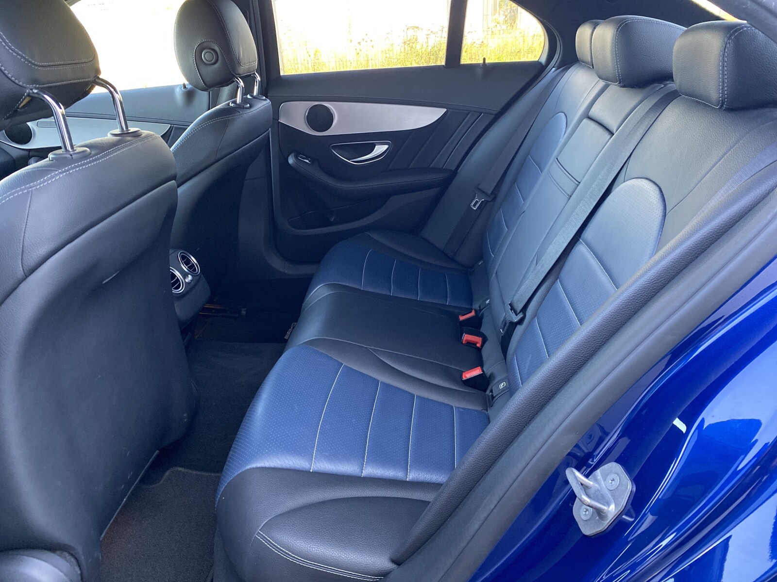 Mercedes-Benz C 200 - zdjęcie 10