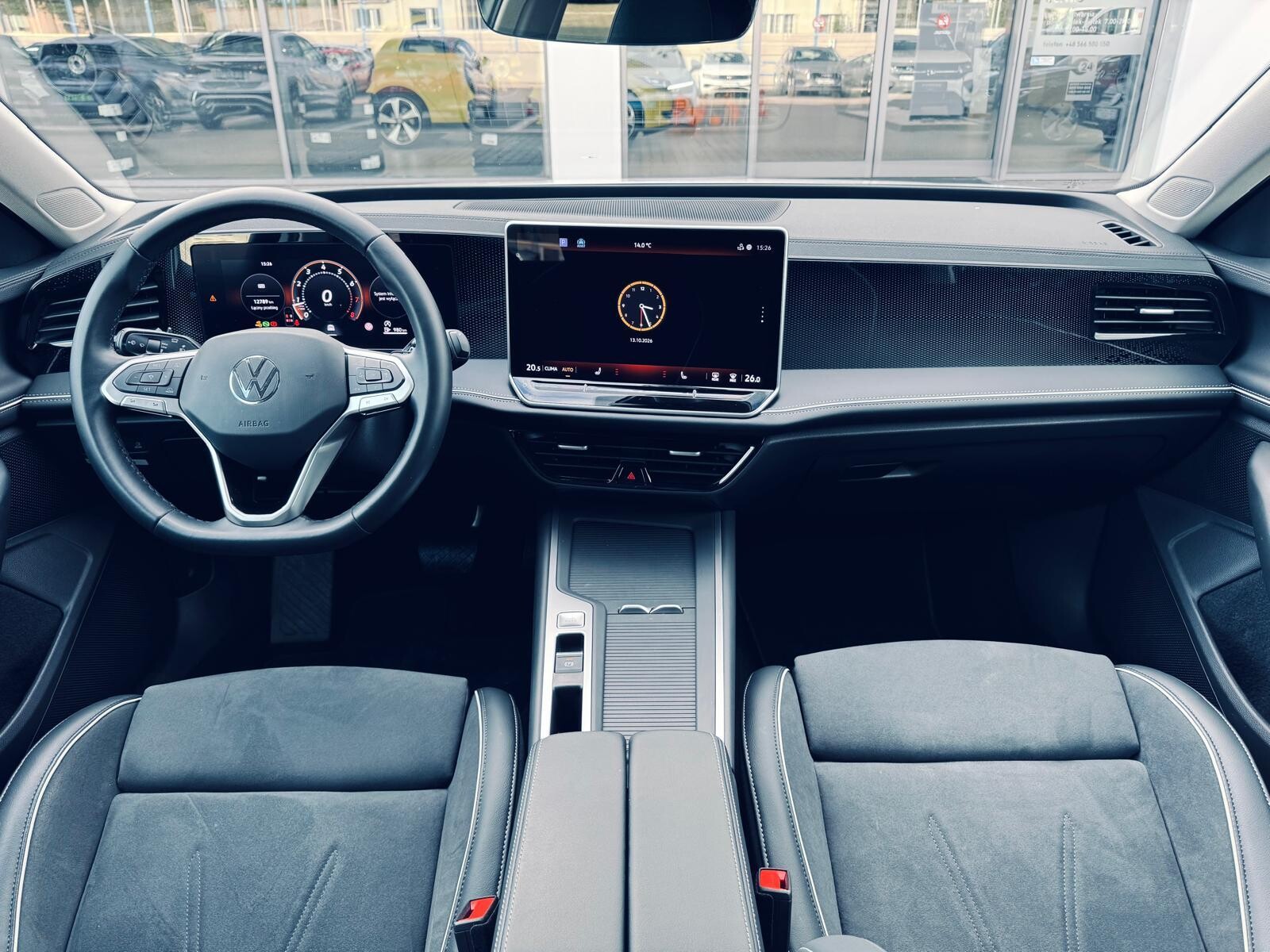 Volkswagen Passat - zdjęcie 21