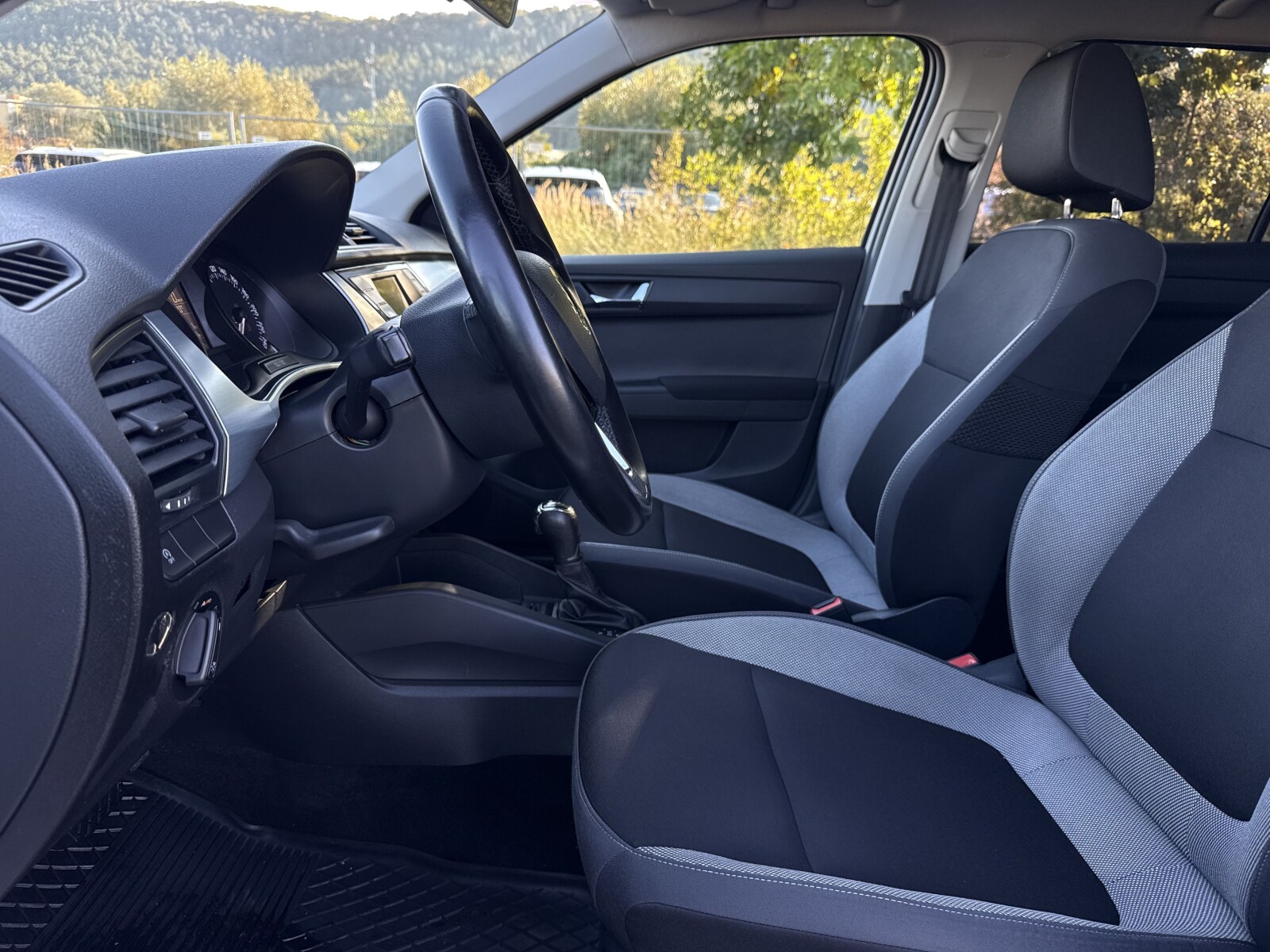 Škoda Fabia - zdjęcie 10