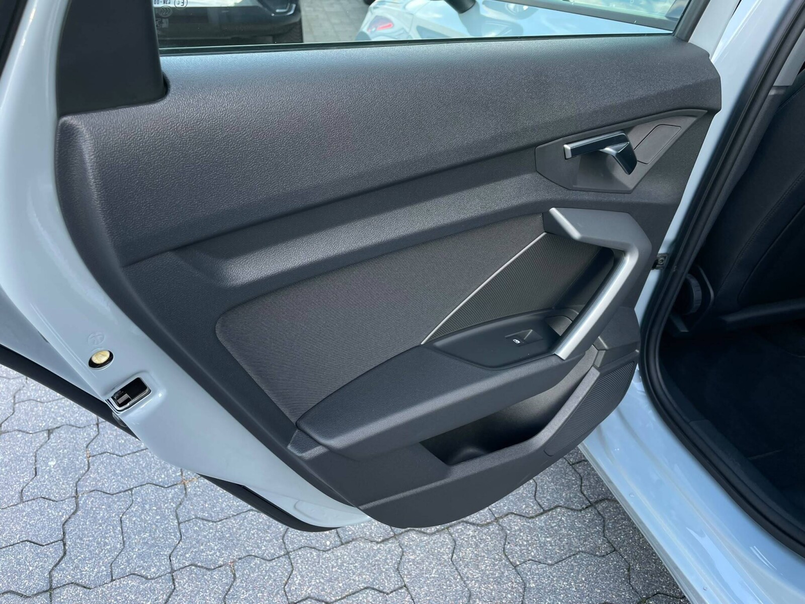 Audi A3 Sportback - zdjęcie 9