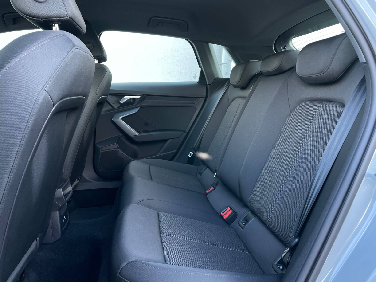 Audi A3 Sportback - zdjęcie 10