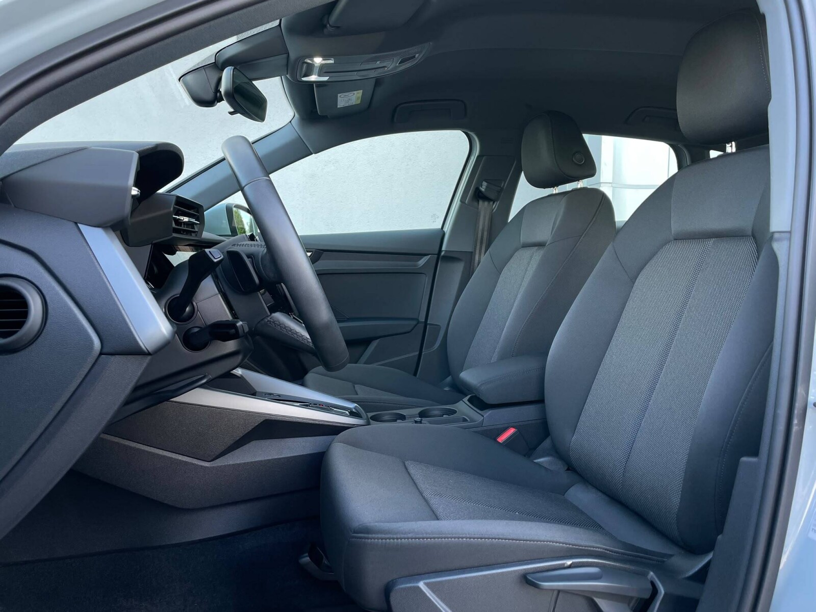 Audi A3 Sportback - zdjęcie 18