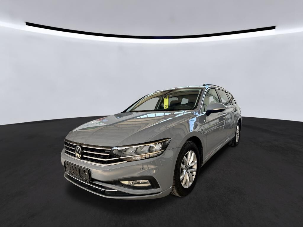Volkswagen Passat - zdjęcie 1